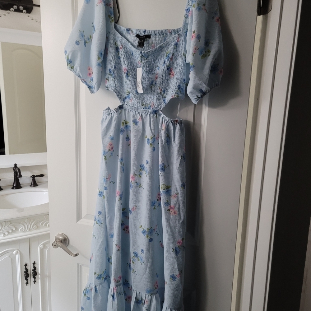 Floral Blue Dress with Puff Sleeves